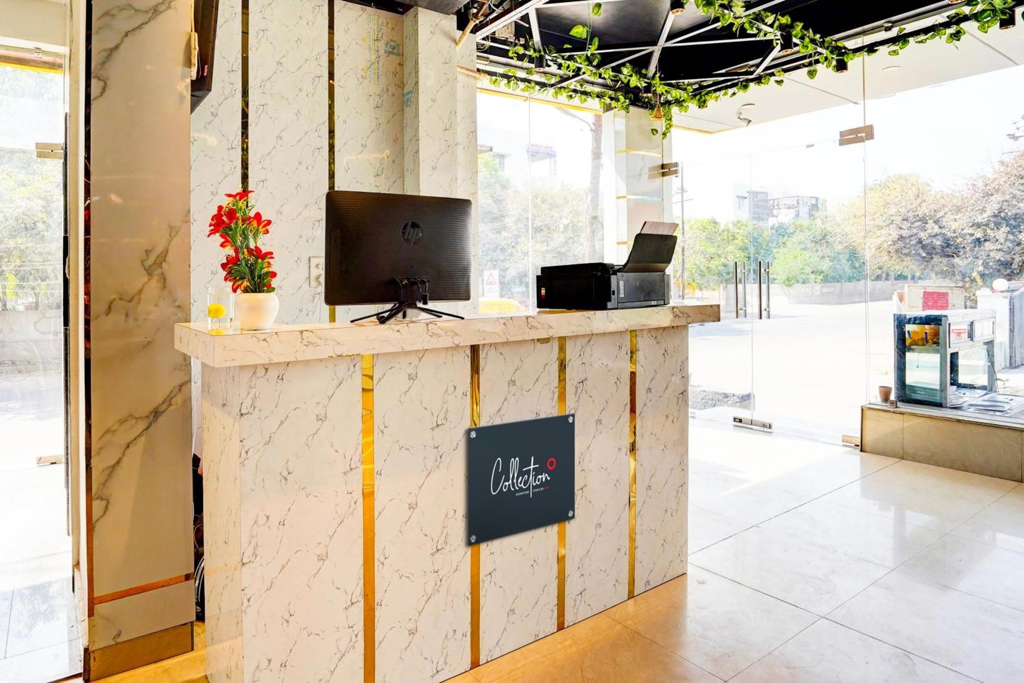 فندق Collection O Apple Tree نويدا المظهر الخارجي الصورة